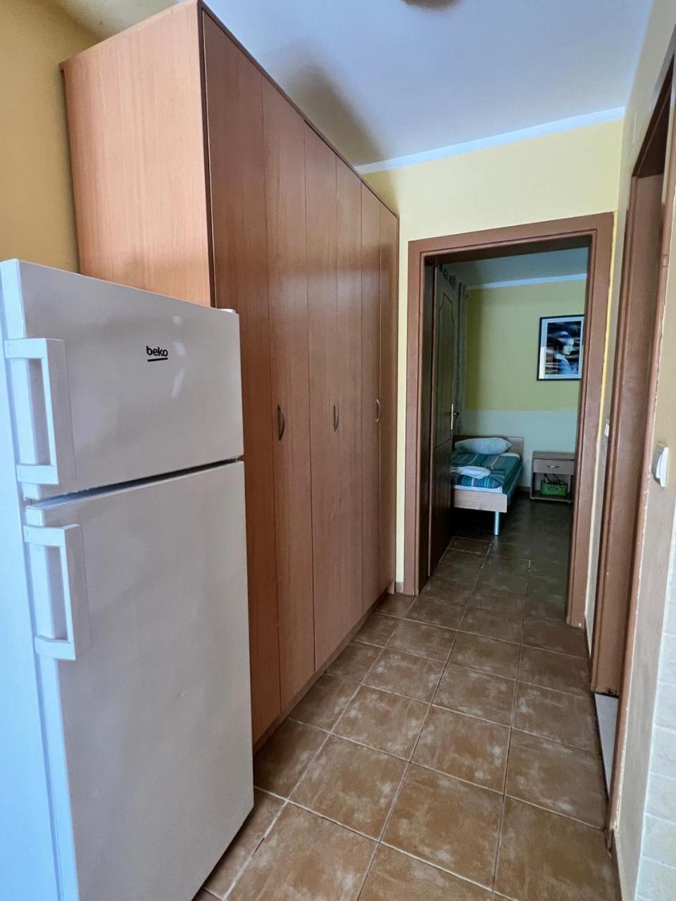 Apartments Brnjada Сутоморе Стая снимка