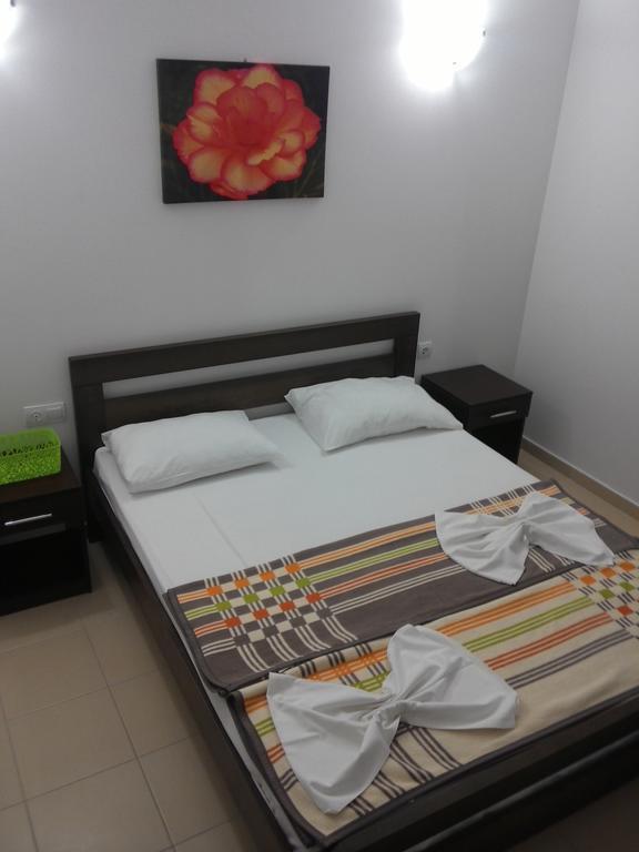 Apartments Brnjada Сутоморе Екстериор снимка