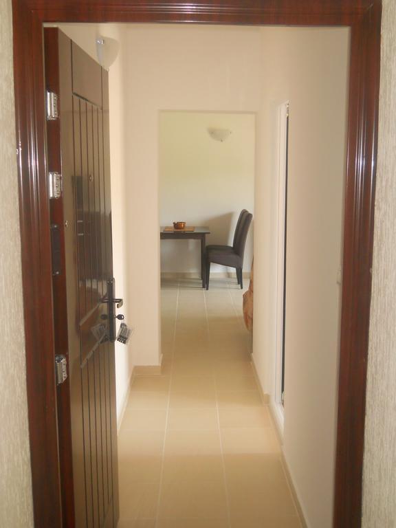 Apartments Brnjada Сутоморе Стая снимка