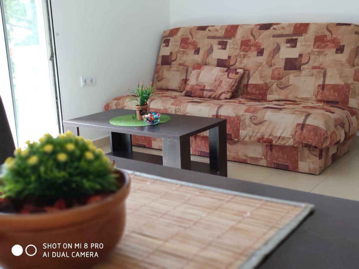 Apartments Brnjada Сутоморе Екстериор снимка